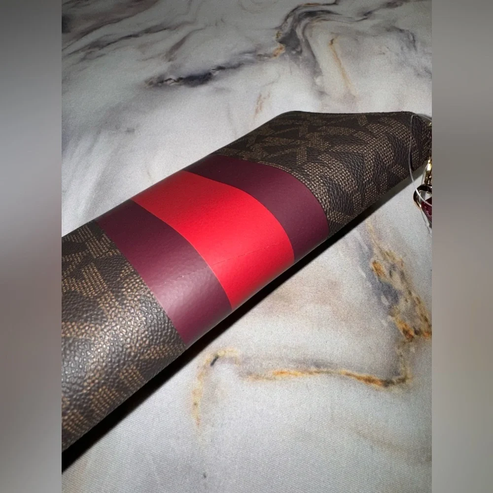 NWOT- Michael Kors Women's Center Stripe Large Continental Wristlet! - Picture 12 of 13